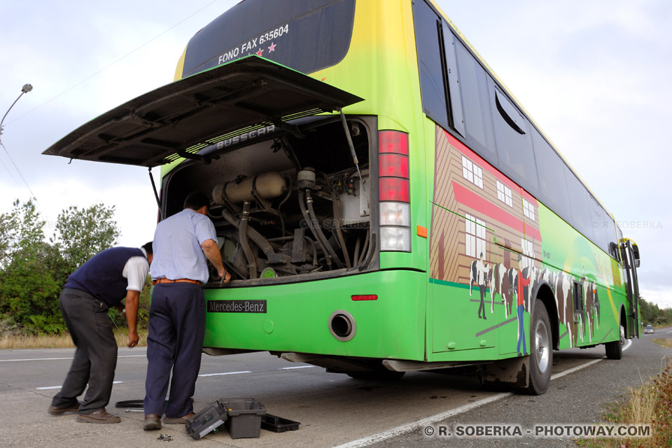 http://www.photoway.com/images/chili/CHIL06_307-autobus-en-panne.jpg