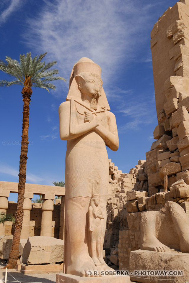 Ramses II statue Ramses II statue