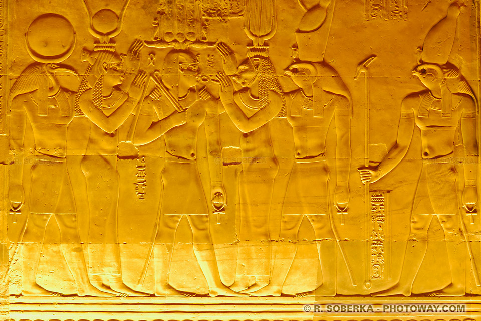 Kom Ombo bas-reliefs at night Kom Ombo bas-reliefs at night
