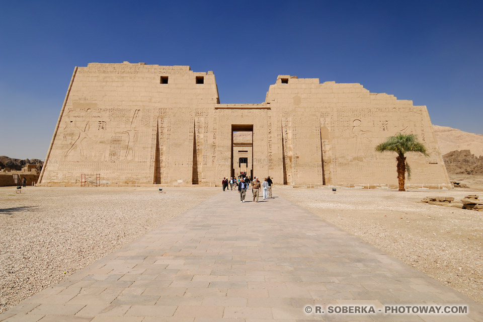 mortuary temple of Ramesses III at Medinet Habu mortuary temple of Ramesses III at Medinet Habu
