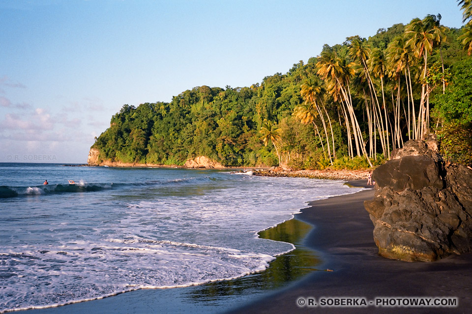 Hiking to Anse Couleuvre