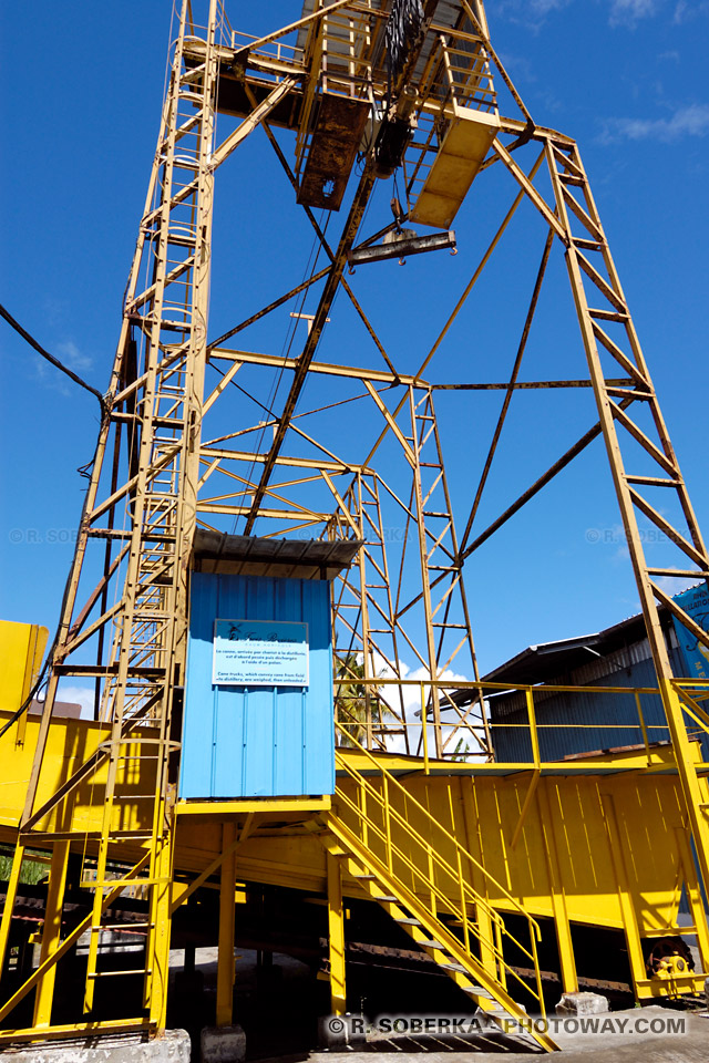 gantry at Trois Rivières distillery