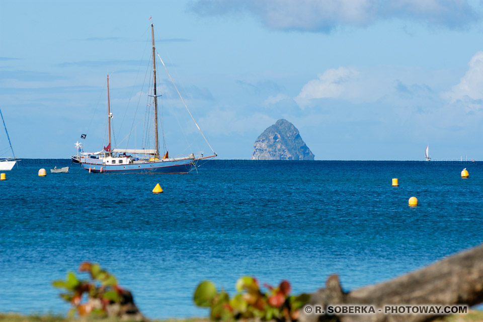 Caribbean Sea horizon line