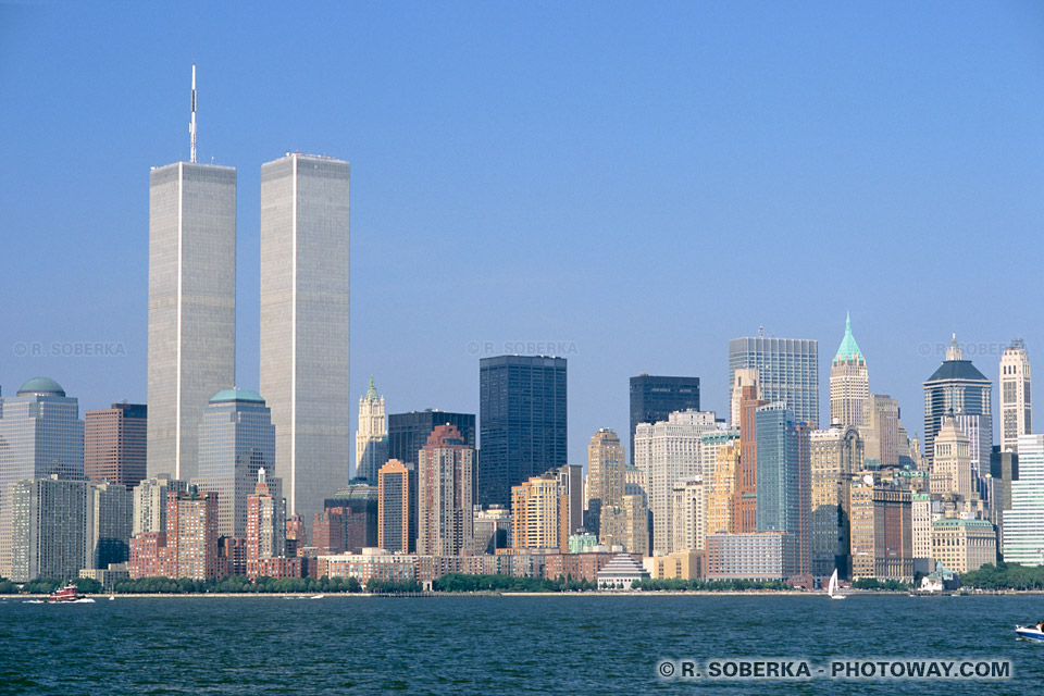 New York Manhattan and World Trade Center in 2001 Wallpaper