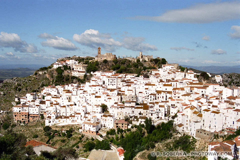 Photo des villages blancs en Andalousie