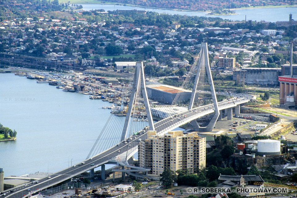 capitale économique de l'Australie photo Anzac Bridge