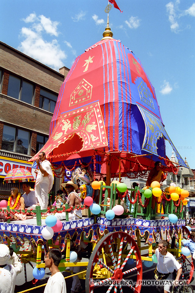 image d'un défilé de la secte Krishna - photos à Montréal