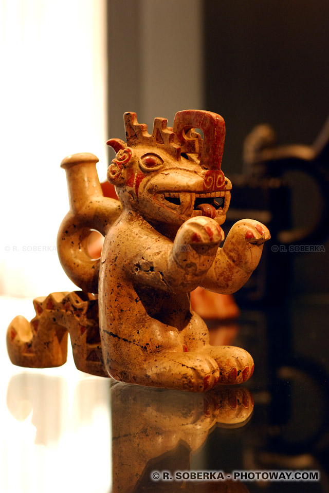 Photo d'un dragon Moche - Visite du Musée d'Art Précolombien de Santiago Chili