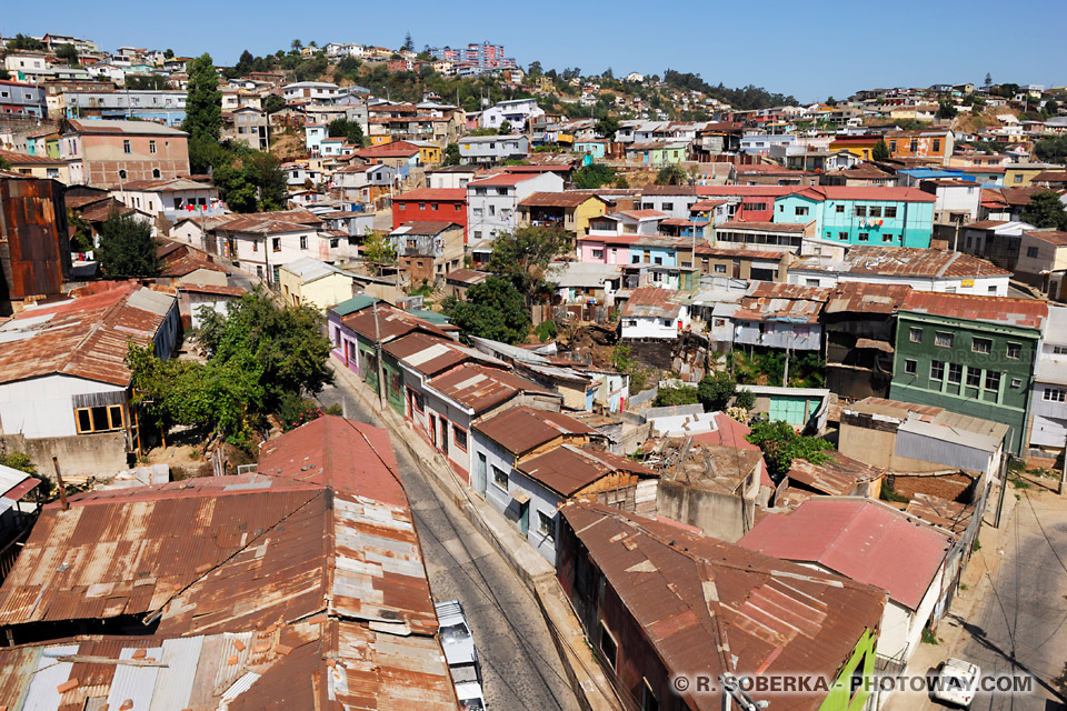 Quartier Cerro Polanco - photos des toits de Valparaiso au Chili