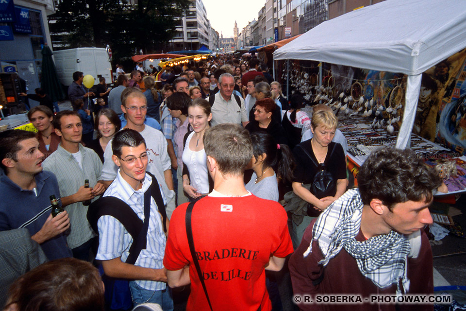 foule à la brade de Lille