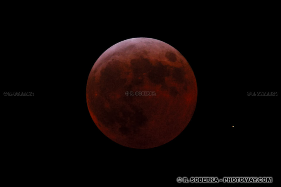 Photo de l'éclipse totale de lune : photo de l'éclipse image Lune rouge