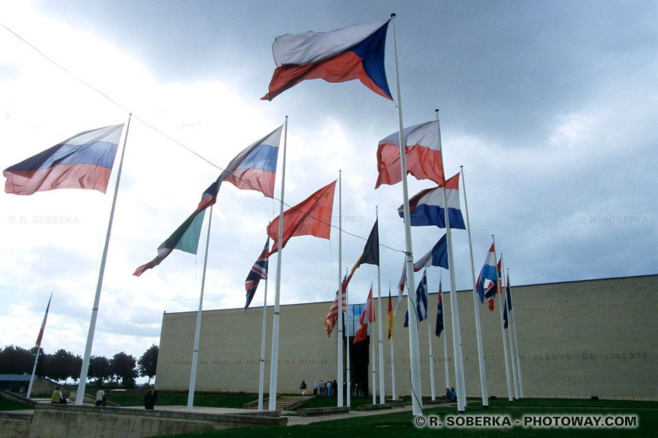 Images Photos du memorial de Caen photos en Normandie photo du memorial