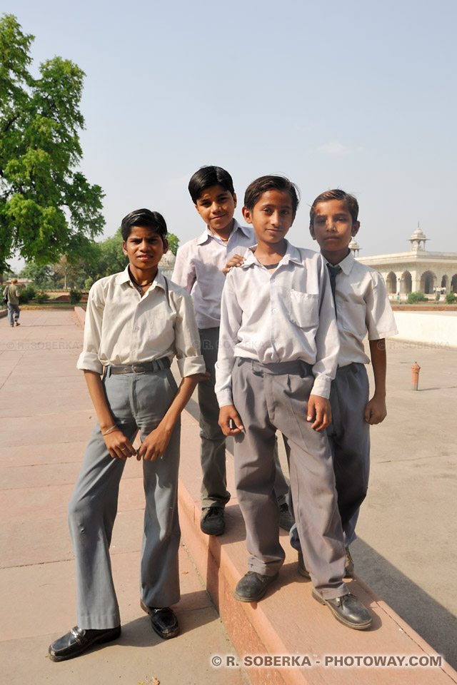 Photos d'écoliers en inde photothèque