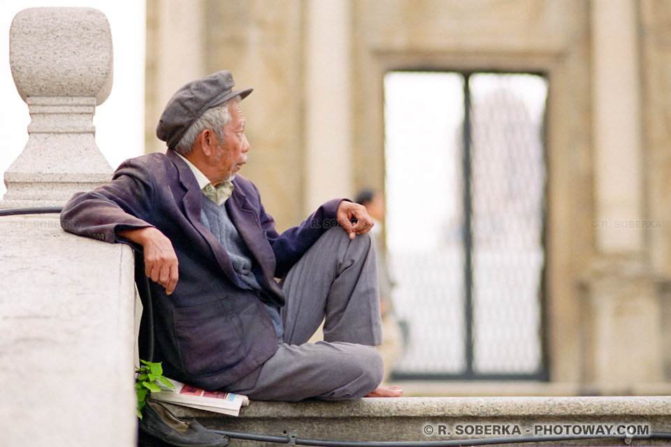 Photos d'un vieux chinois à Macao