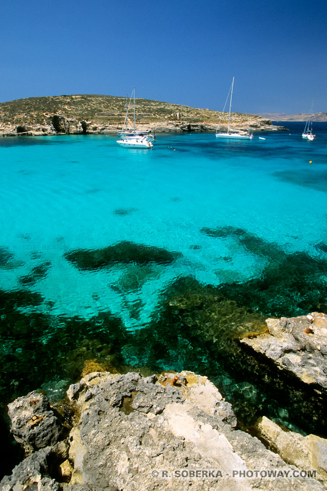 Images d'une Escale Toursistique à Malte Comino escale pour voiliers de plaisance