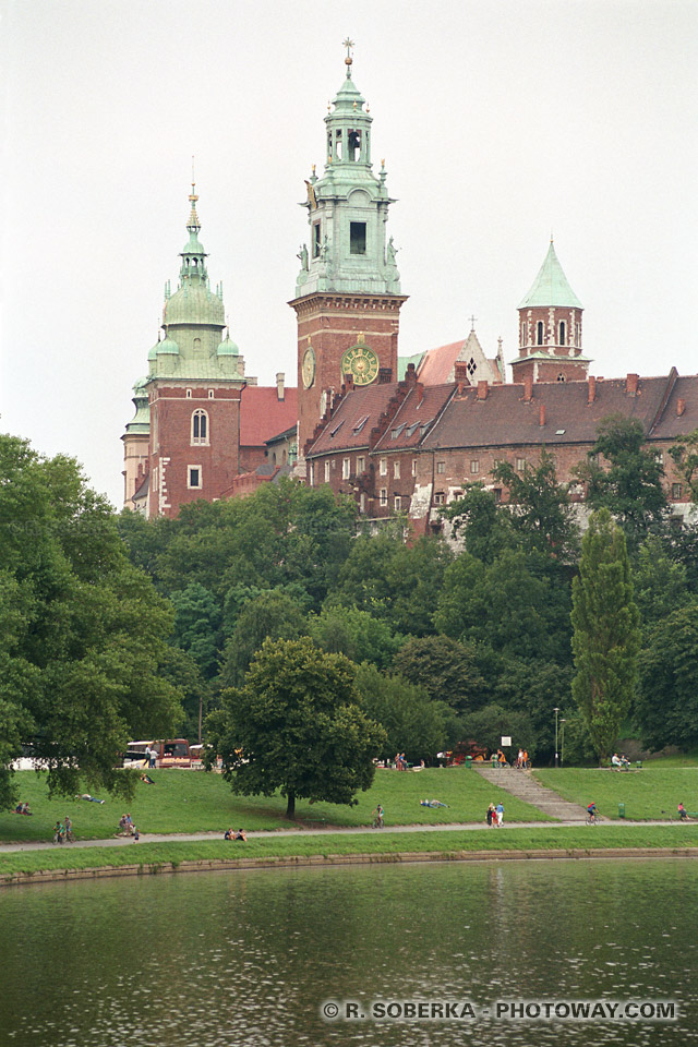 Photos de Cracovie photo et image du chateau Wawel reportages en Pologne sur photoway