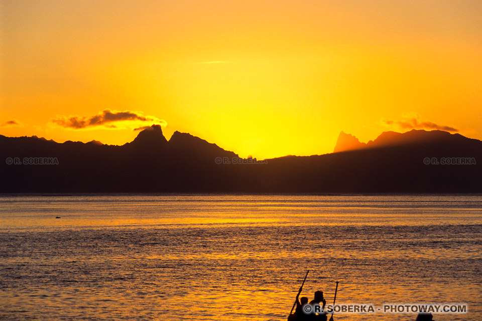 Photo de coucher de soleil à Tahiti. Photos de couchers de soleil en Polynésie