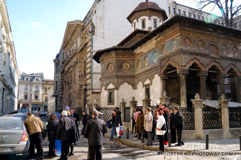 Image Photo de mariage roumain photos mariages église byzantine Roumanie