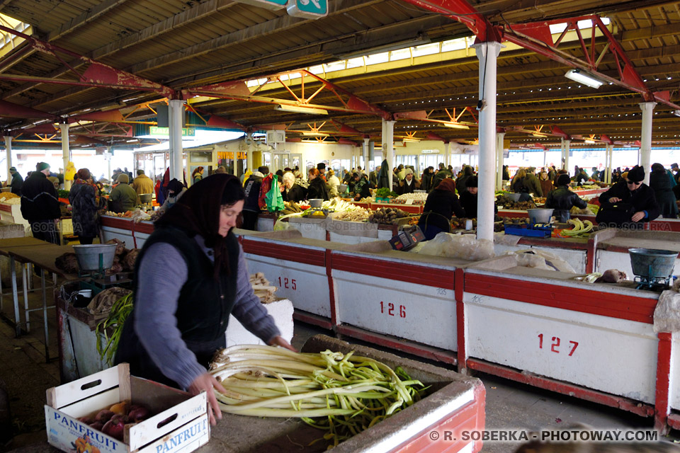 Image Photo de légumes photos de légumes sur un marché en Roumanie