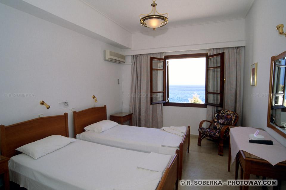 Hotel hébergement à Santorin