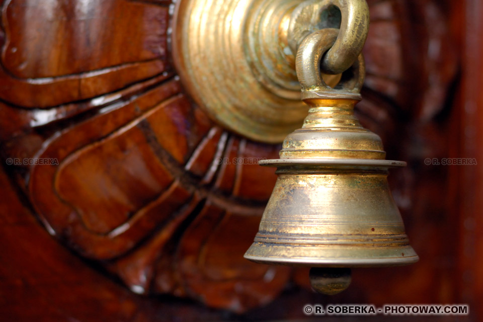 Photos de cloche : photo d'un cloche images clochettes temples hindous
