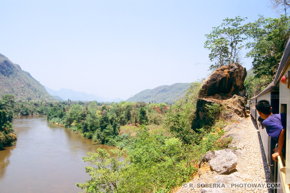 Photos de voyage en train à travers la Thailande