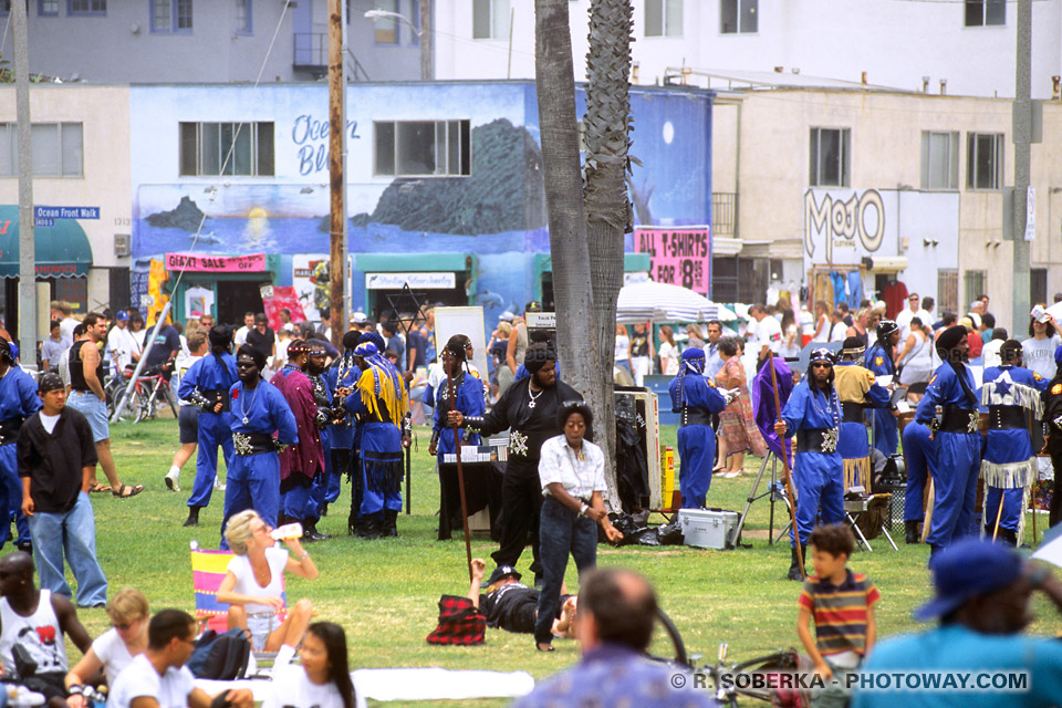 Photo du dimanche sur les pelouses de Venice Beach en Californie