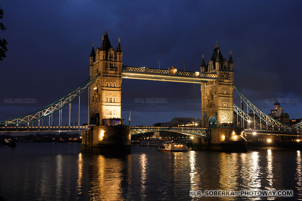 Photo Pont Tower Bridge à Londres de nuit - Photos Royaume-Uni